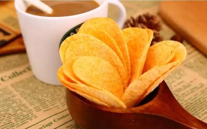 如果给你20万,以下的零食戒掉一种,资深吃货不会选第3