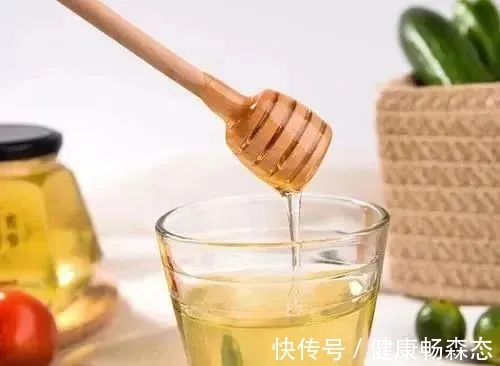 蜂蜜|蜂蜜减肥法│水里加点“料”，是天然的减肥药