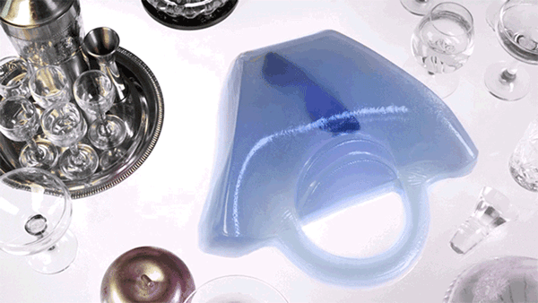 BV“退出”互联网江湖，江湖却还有BV的草单？