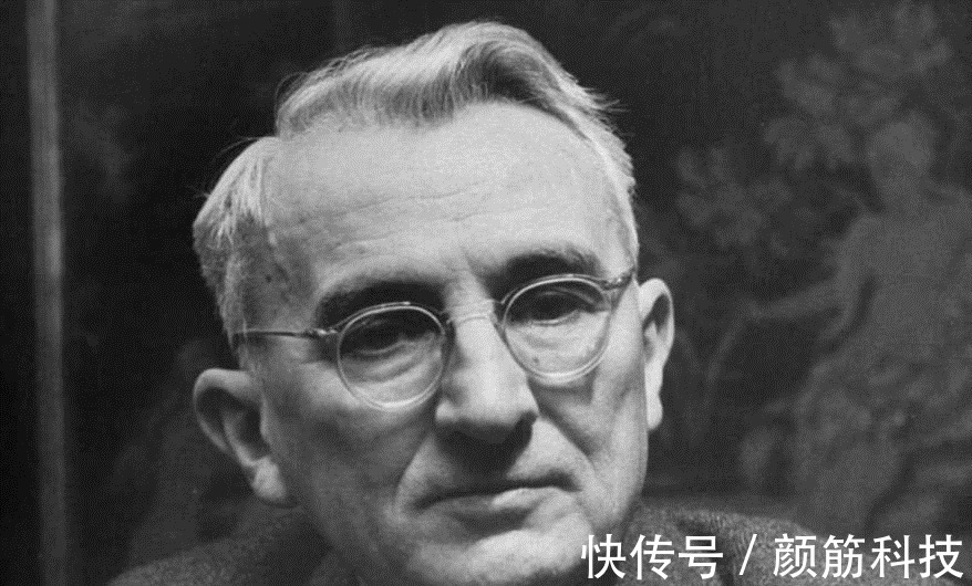 人性的弱点$人情似纸张张薄!《人性的弱点》最犀利10句话,教你正确认识人性