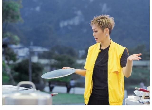 声称|好打脸！宁静参加中餐厅声称想让节目变好看，结果评分还没之前高