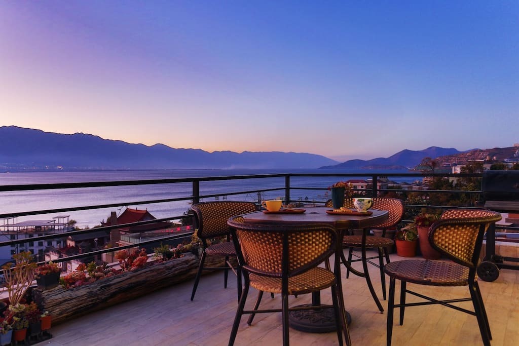 一周|躺在床上就能看到户外美景, 值得住一周