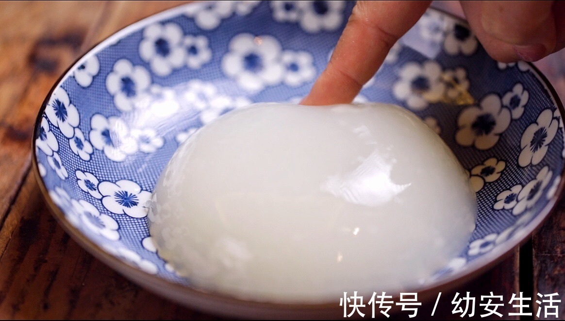 好吃|天气热吃一碗凉糕,美味好吃,健康营养