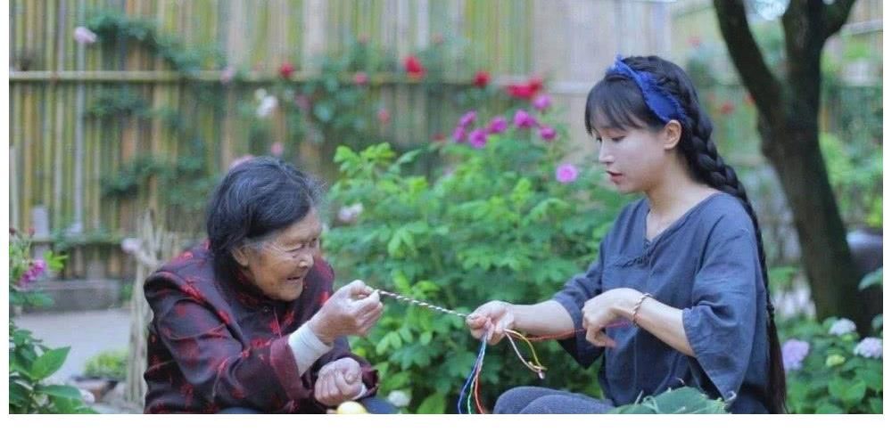 一夜成名|29岁身价过亿,李子柒和资本的恩怨纠缠,如何能够全身而退?