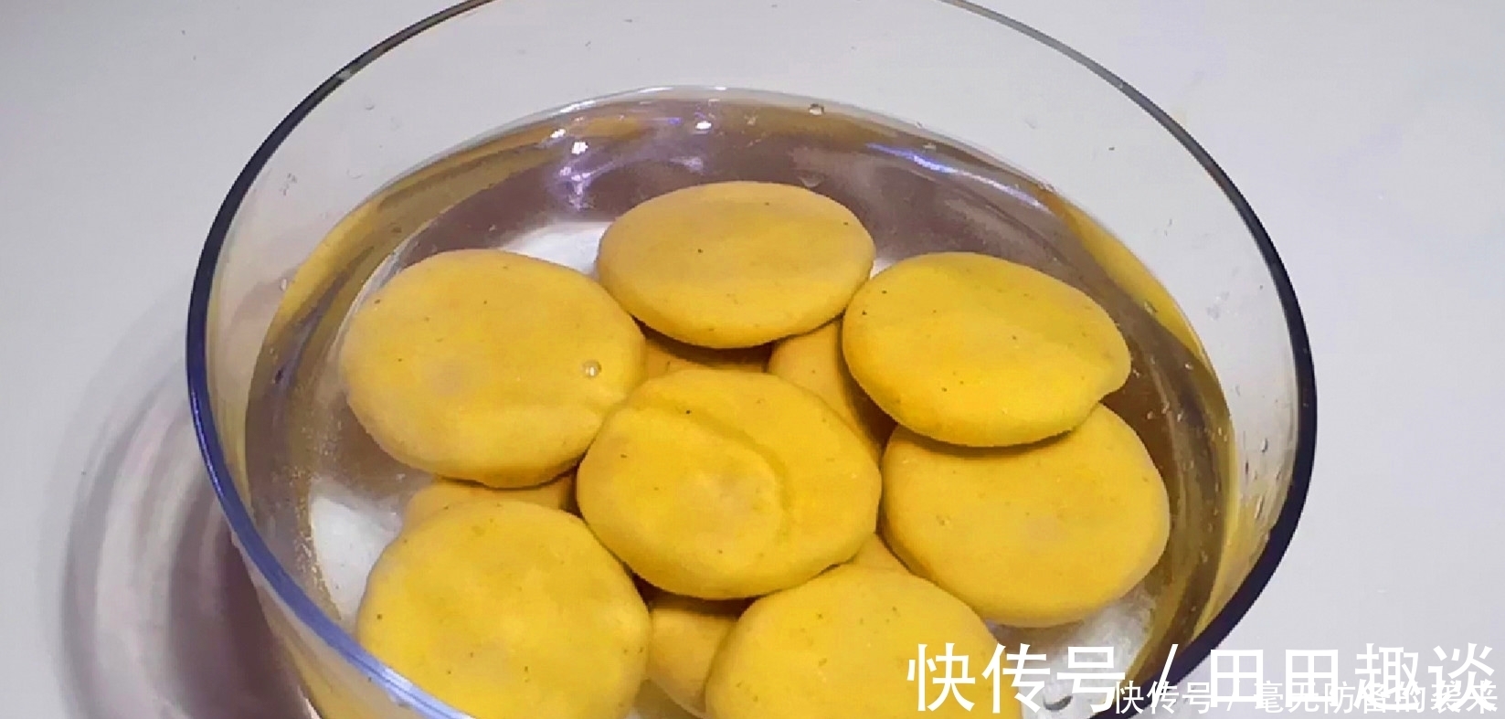 三人行必有我师焉|玉米面不要只蒸了，教你新吃法，我家一周吃3次，营养丰富又解馋