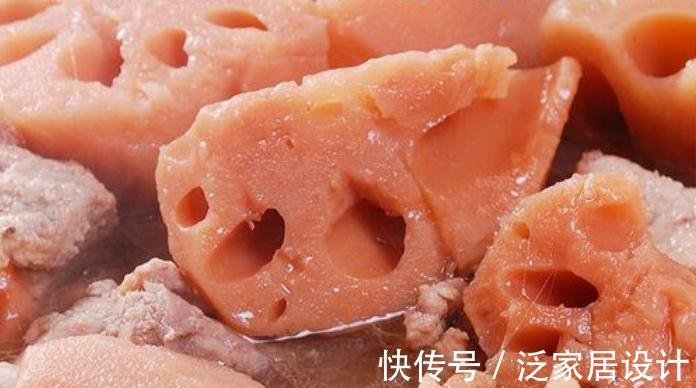 排骨炖莲藕怎么做不发黑？莲藕下锅前多做一步，汤汁浓郁不黑