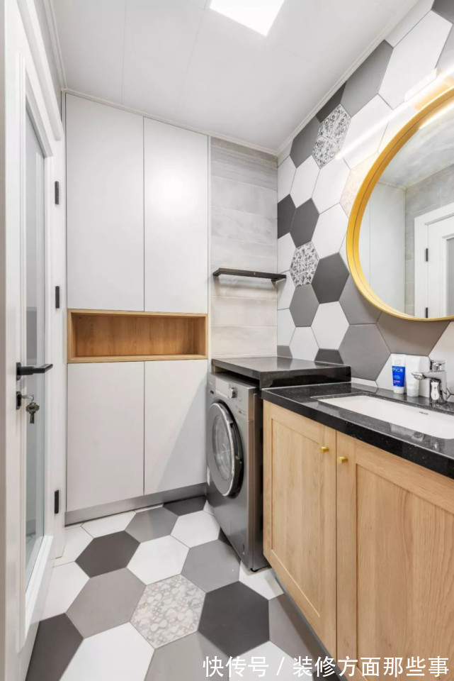 简约|140平简约自然原木风三居室,是年轻人所热衷的舒适生活空间