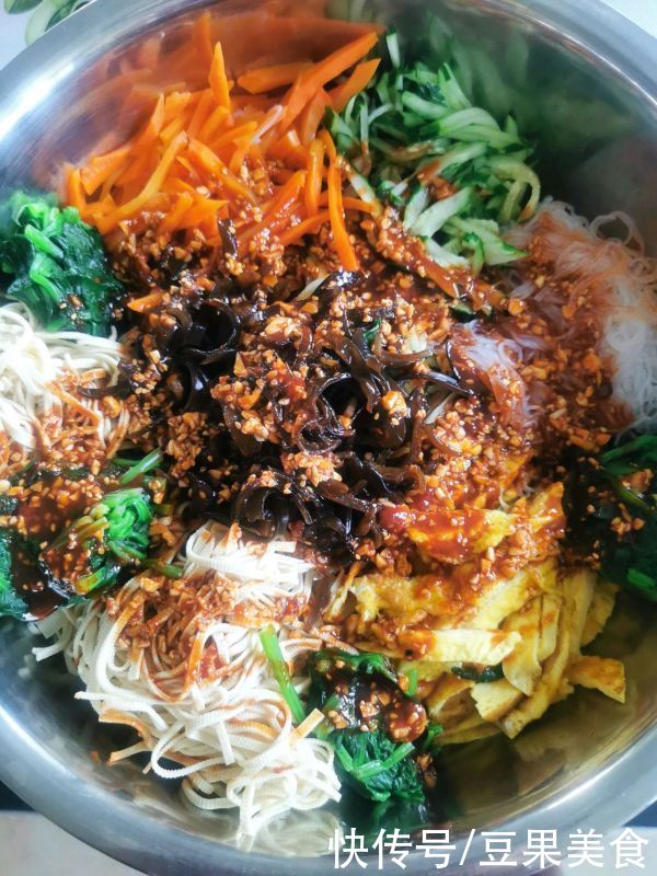 菠菜|低卡大拌菜（减脂期也）比补药营养，却不要钱