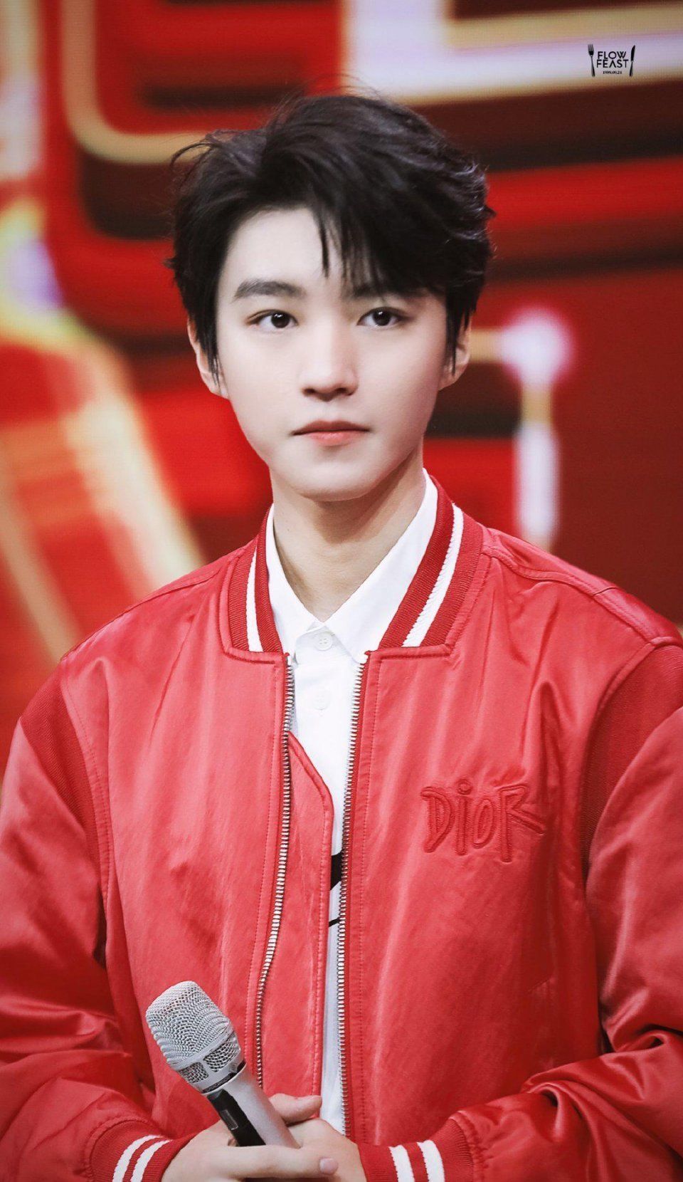 合体|央视元宵节节目单曝光，王俊凯一共有三个节目，其中还有组合合体