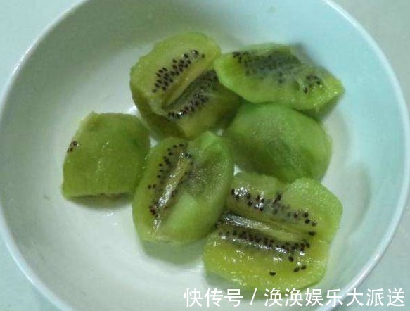 桃子|在有孕期,4种“水果”孕妈多吃能排毒通便,还对宝宝皮肤好