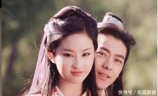  慕容复|天龙八部：她被段誉追求过，为慕容复诞下一子，比王语嫣还漂亮