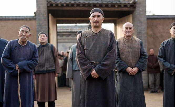 不求|俗语“人过四十,不睡三觉,不求三人”,啥意思?中年人不妨看看