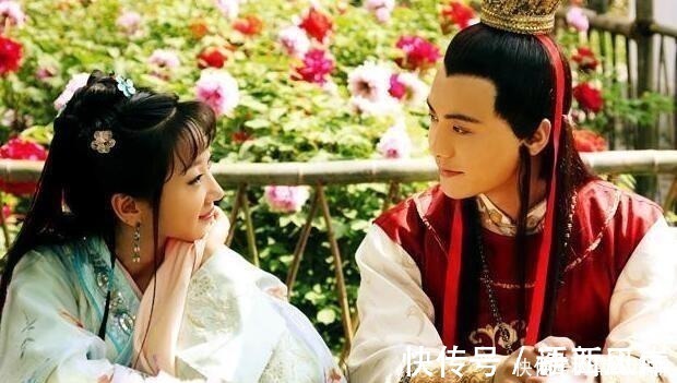 元春!贾宝玉的亲生母亲是谁?并不是王夫人,她只是名义上的母亲