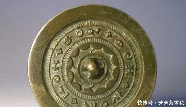 原理|失传1000年的文物,国外称为“魔镜”,问及原理,专家:不知道!