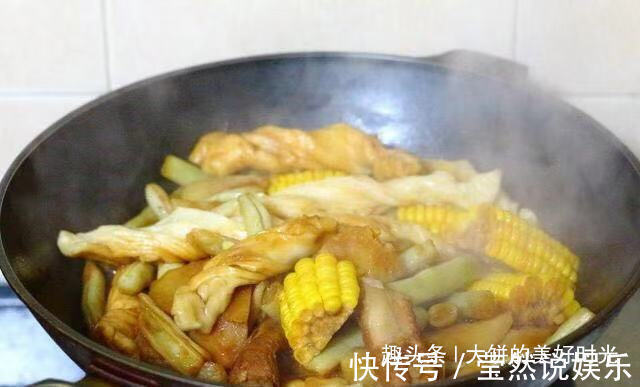 冷天不想做饭，教你做一锅搞定晚餐，有菜有主食，吃过一次忘不掉