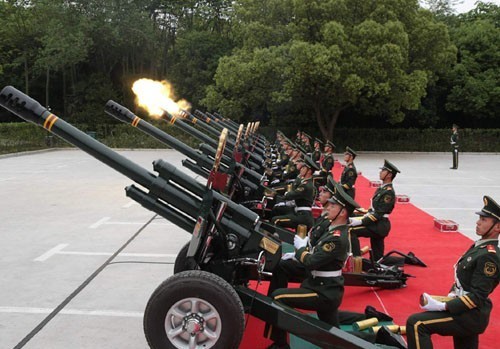 礼花|礼炮为什么是21响,最高规格的礼仪却有这么屈辱的一段历史