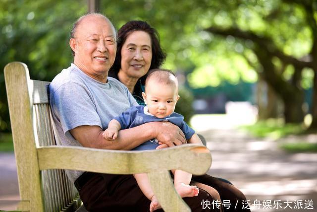 妈妈的心|奶奶带孩子和姥姥带孩子,这些区别非常明显,讽刺但也现实