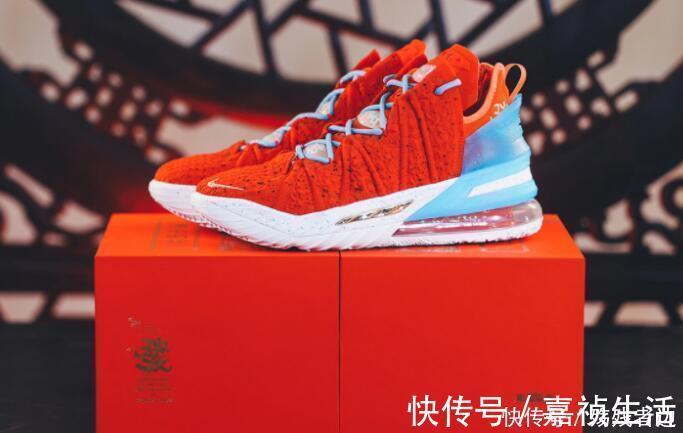 李宁|玩中国新年文化，国产球鞋这波算是血虐耐克了吧？