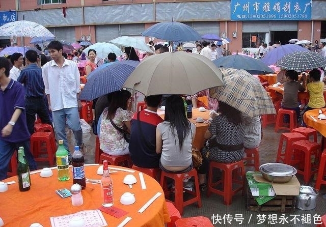 难得一见的乡村酒席,场面震撼