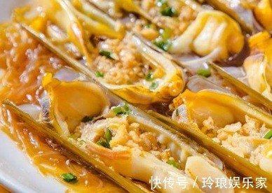 火红的嫩肉和诱人的香味撩拨食欲,尝一口,松软的肉,弹性十足