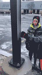 |搞笑GIF:刚结婚,媳妇就原形毕露,能不能申请退货啊!