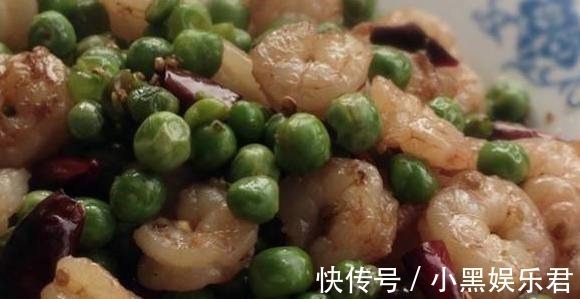 带男友回家，老妈做了一桌饭菜，吃完他不想走了，就想“倒插门”！