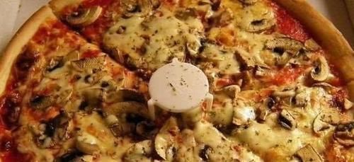 披萨中间的“小凳子”有啥用不懂的话,多年的披萨白吃了