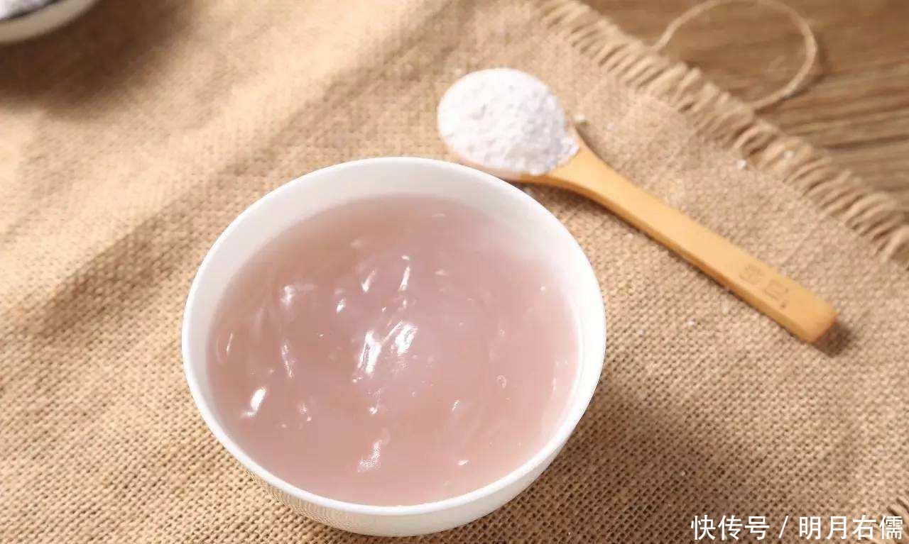 营养成分|100多岁老人,“眼不花、耳不聋”身体健壮,长寿秘诀两杯水