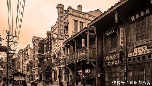 自带|千金洁癖严重,理发自带工具,吃饭自带碗筷,晚年却沦落街边炸油条