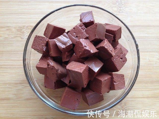 家庭版鸭血粉丝汤,掌握此办法,汤鲜味美特解馋