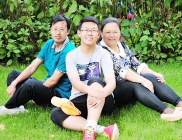 兄弟姐妹|从血缘关系来说,这个世界上最亲的人是谁心理学家的答案很一致