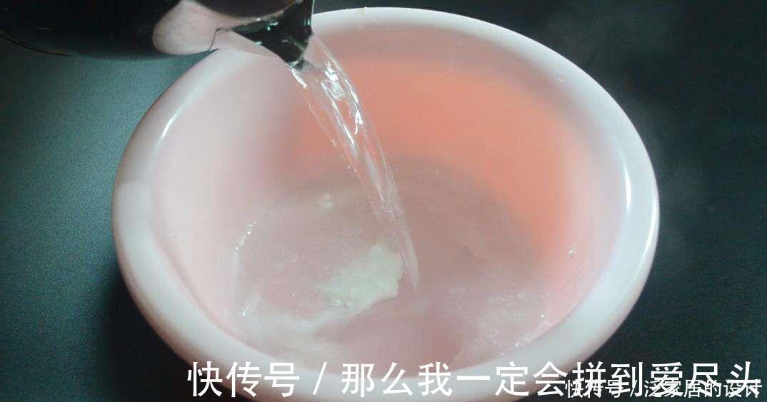 毛巾用久了又臭又滑，这样清洗更干净省事，洗完跟刚买的一样