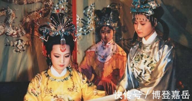 红楼梦|元春作为宝玉的亲姐姐,为啥却舍弃了黛玉?看看怡红院匾额内容