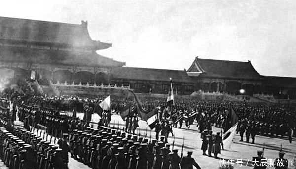 紫禁城|八国联军欲烧紫禁城，拦住他们的，却是个日本人，他女儿举国皆知
