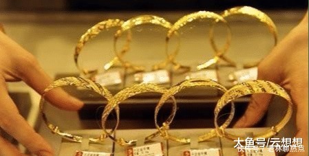 长期佩戴“黄金”和“铂金”首饰，到底对人体有没有害