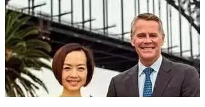 51岁的鲁豫就是牛,从容淡定,玩转人生