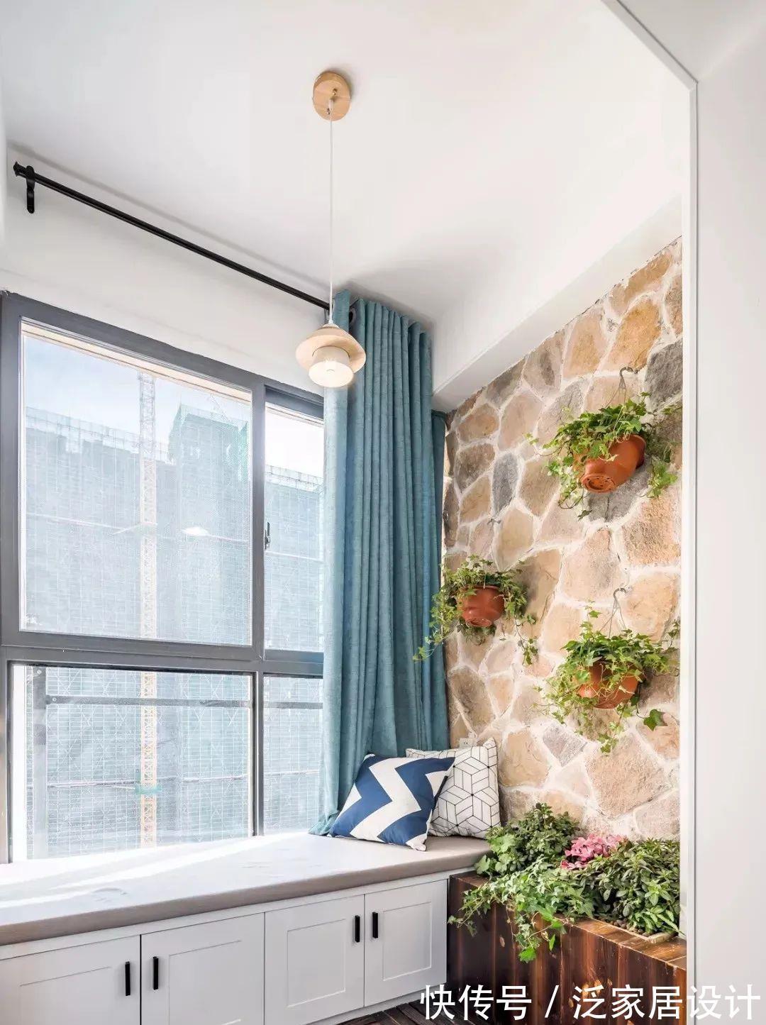 休闲|阳台打柜子还不如打卡座，一层又一层，既能休闲又能储物，多好！