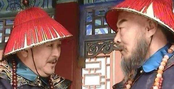 杀班|班布尔善是跟从鳌拜,康熙囚禁鳌拜,但为何一定要杀班布尔善?