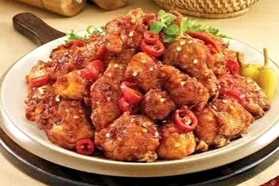 大人孩子抢成一片的家常美食，简单易学，吃起来真过瘾！