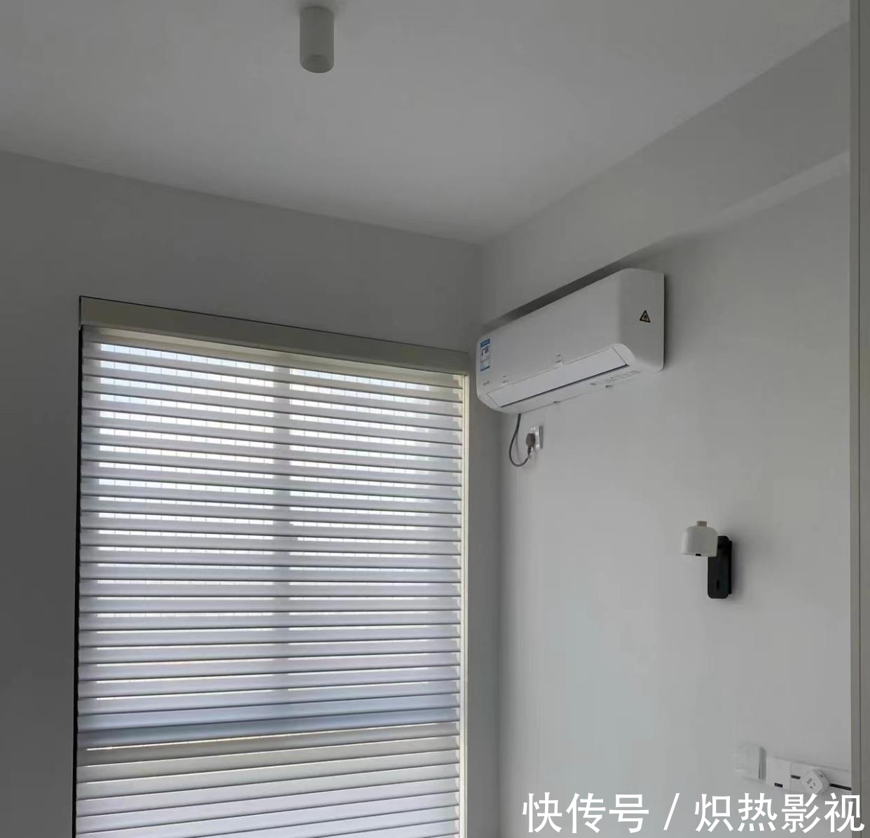 收纳|110㎡简约风,花费10W做橱柜,全屋“空无一物”,太舒适了