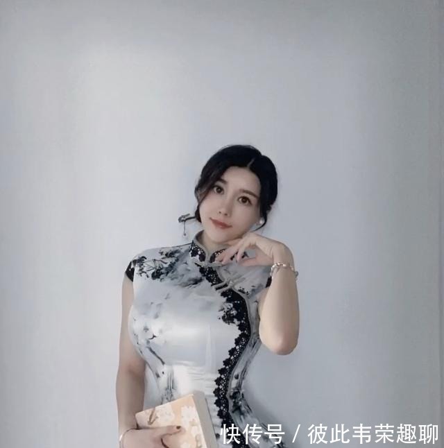 小个子 简洁的无袖裙子,以高档风格展现出简约优雅