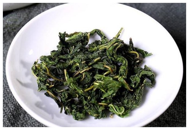 肺热|人到中年，血液变得浓稠咋办常用这种叶子泡水喝，更护血管