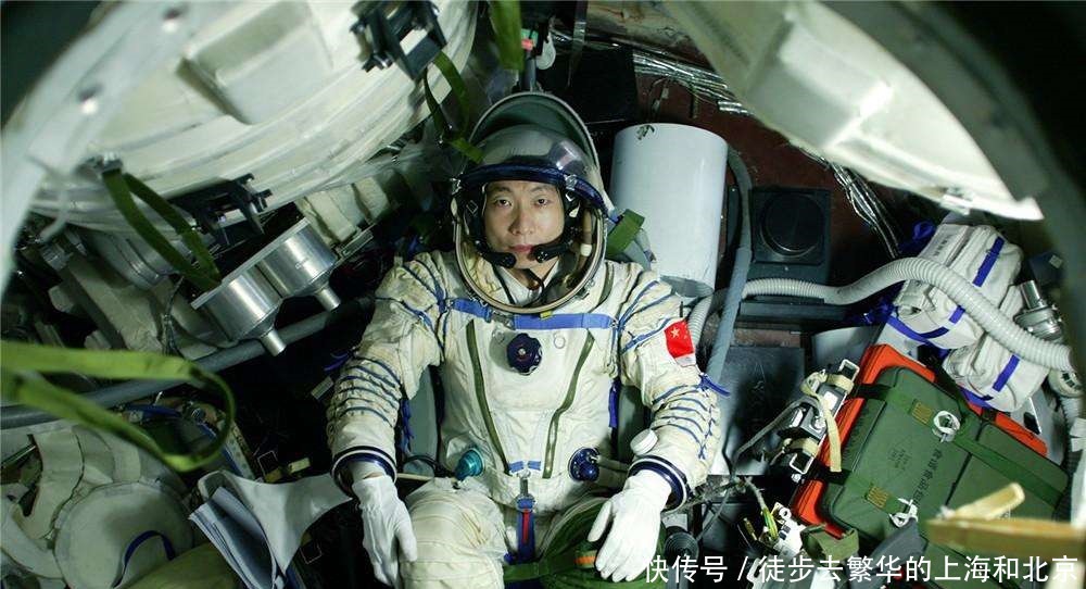 杨利伟自述,宇航员不是这么好当的,这几项让常人难以忍受!