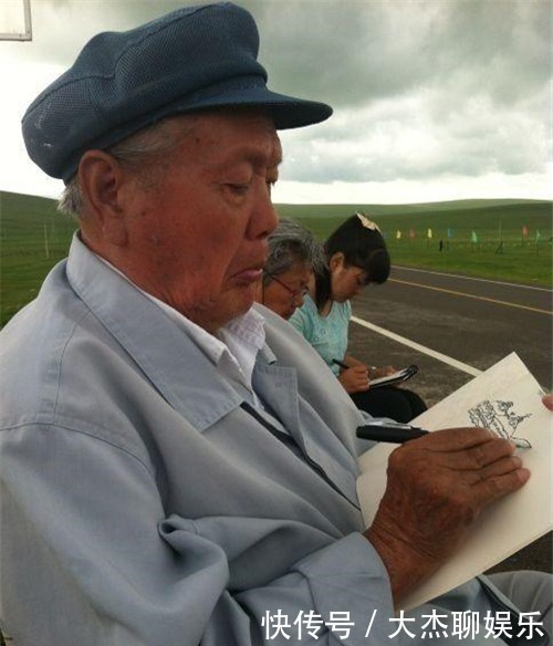 伟人@国画大家刘文西他画了一幅画,是我国15亿人看得最多的