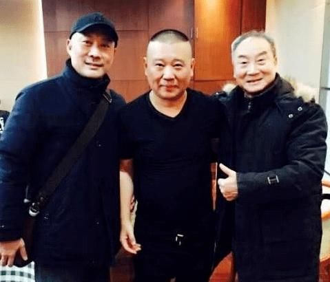 师爷|陶阳深更半夜出文追思师爷非常想您郭德纲曾因跪遗照拜师学艺惹异议