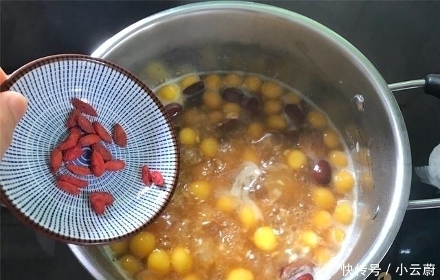 女人|女人再忙也要爱自己，隔三差五来一碗，暖胃补血，胜过天天敷面膜