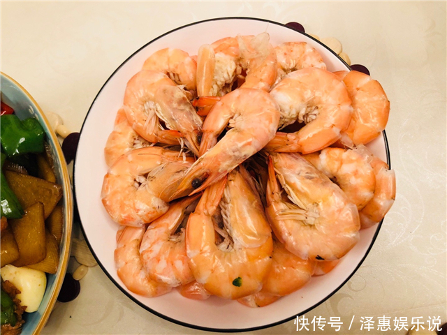 下厨|暑假一家人回娘家,老公特意下厨做一桌菜,爸妈都夸我找对了人!