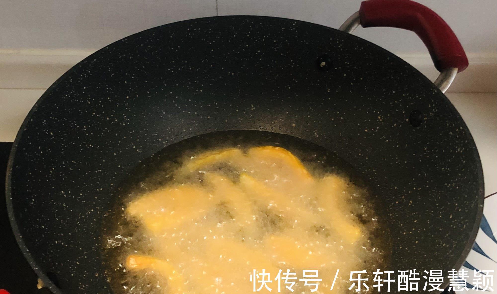 南瓜条|自己做的咸蛋黄焗南瓜，划出重点就能做出饭店的口感