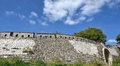 地处|这个两千年历史的古城，虽地处韩国，可满满的都是浓厚的中国味