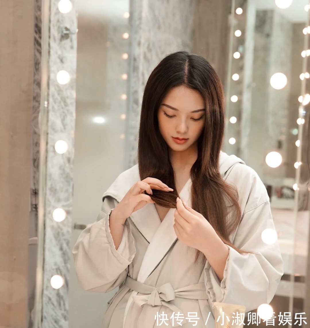 小技巧|普通女孩悄悄变美的4个小技巧,坚持下去,开学“逆袭”做校花